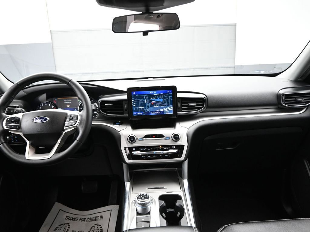 Certified 2020 Ford Explorer XLT w/ Equipment Group 202A image 24