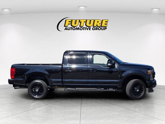 Certified 2022 Ford F250 Lariat w/ Black Appearance Package AWD/4WD image 3