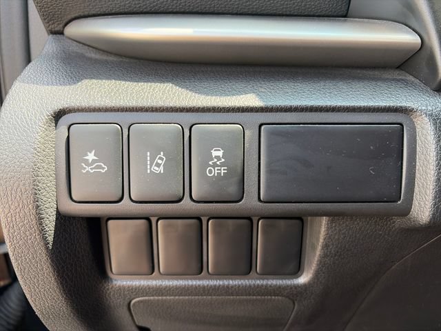 Used 2022 Mitsubishi Eclipse Cross SEL AWD/4WD image 16
