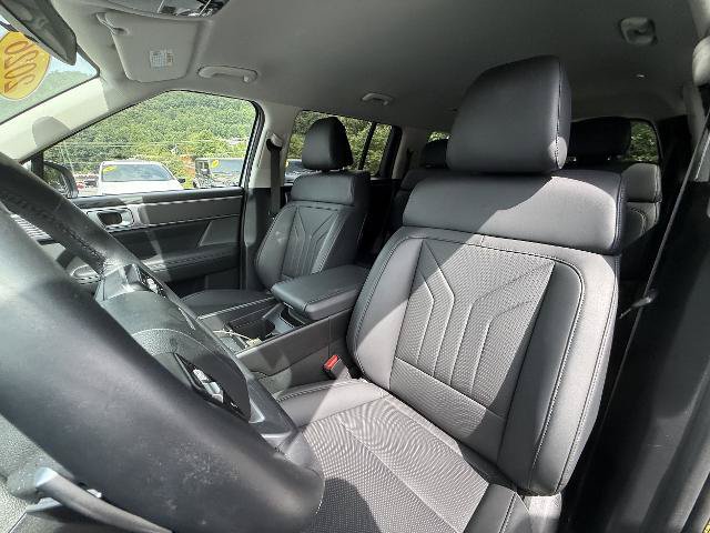 Used 2026 Hyundai Santa Fe SEL AWD/4WD image 5
