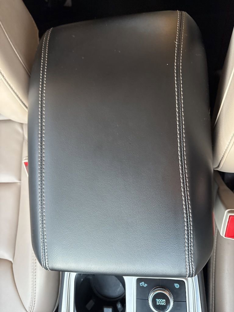 Certified 2023 Ford Explorer XLT w/ Equipment Group 202A image 18