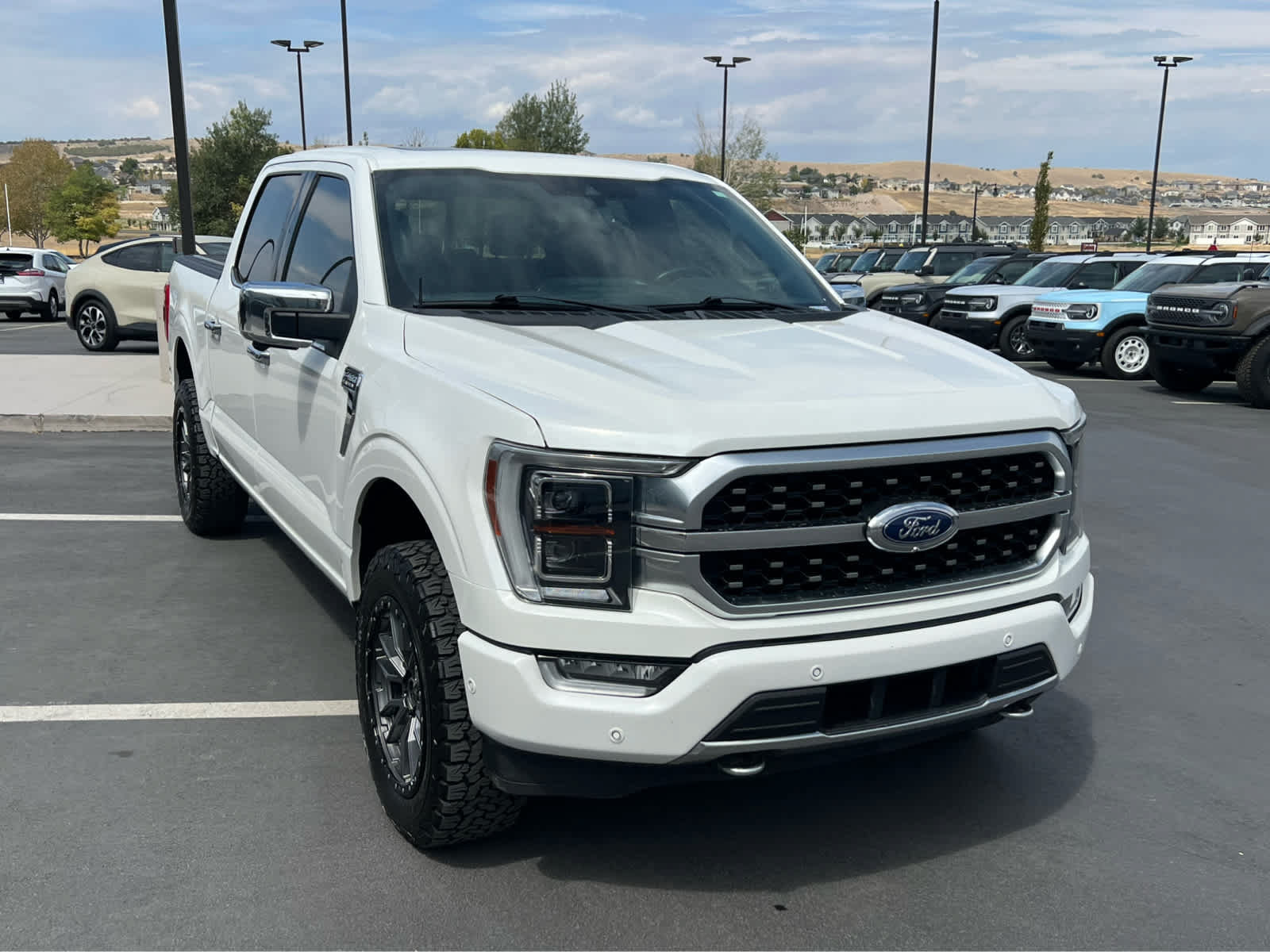 Certified 2022 Ford F150 Platinum w/ Equipment Group 701A High AWD/4WD image 4