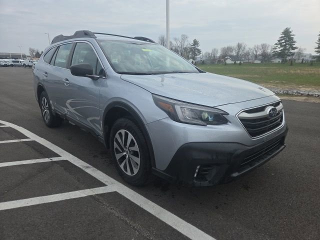 Used 2022 Subaru Outback 2.5i image 2