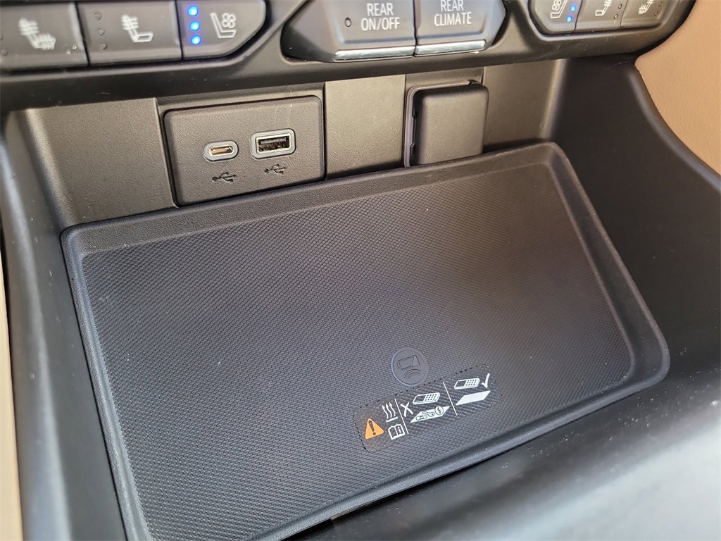 Used 2021 Chevrolet Tahoe Premier image 28