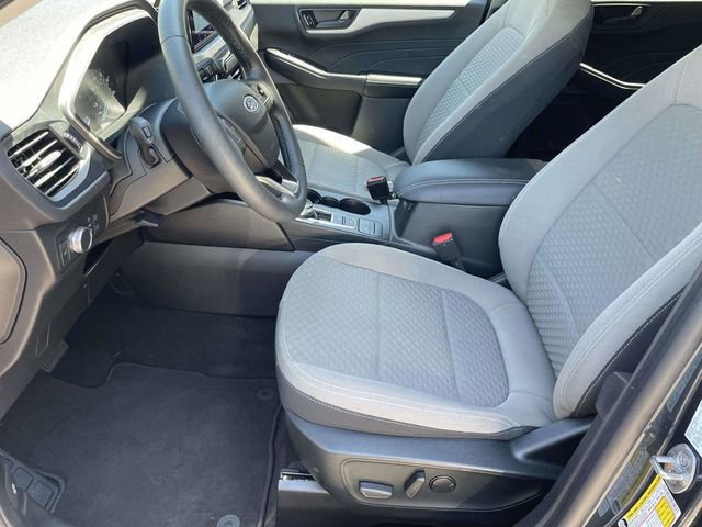 Certified 2022 Ford Escape SE w/ SE Sport Appearance Package image 13