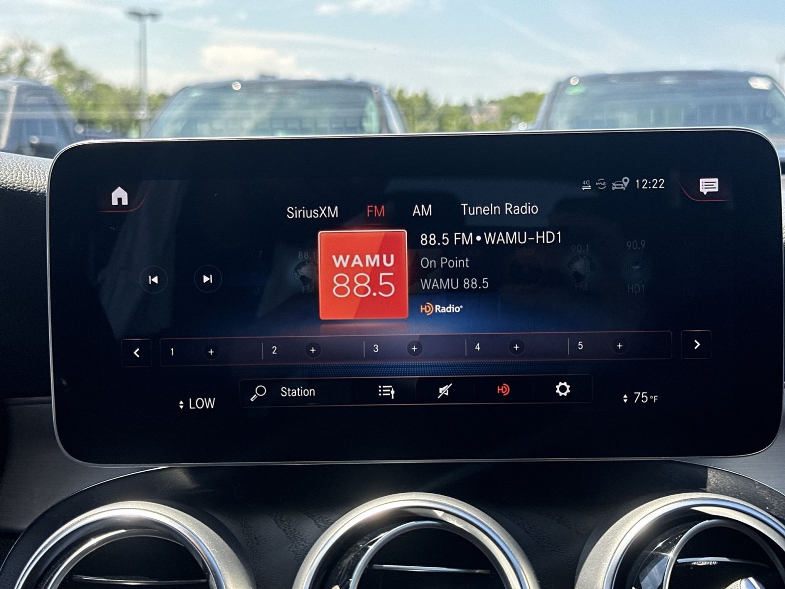 Used 2022 Mercedes-Benz GLC 300 4MATIC image 26