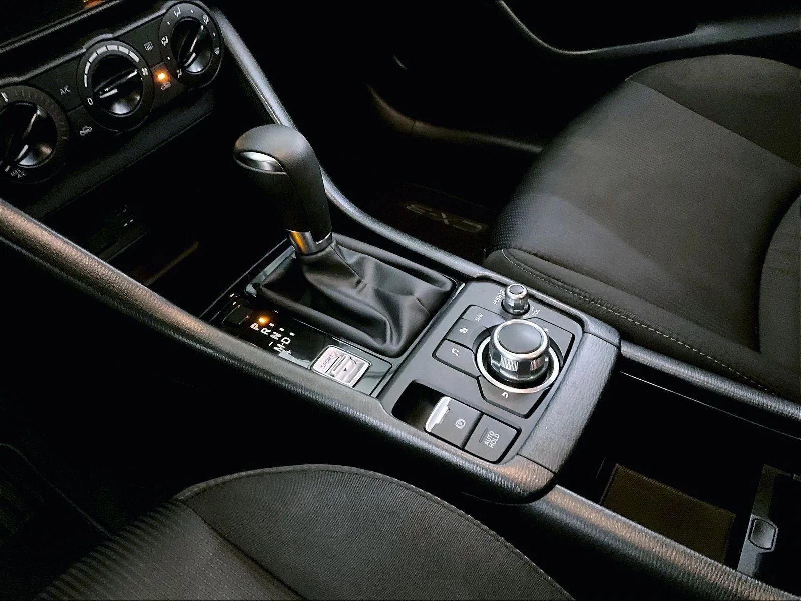 Used 2019 MAZDA CX-3 Sport FWD image 16