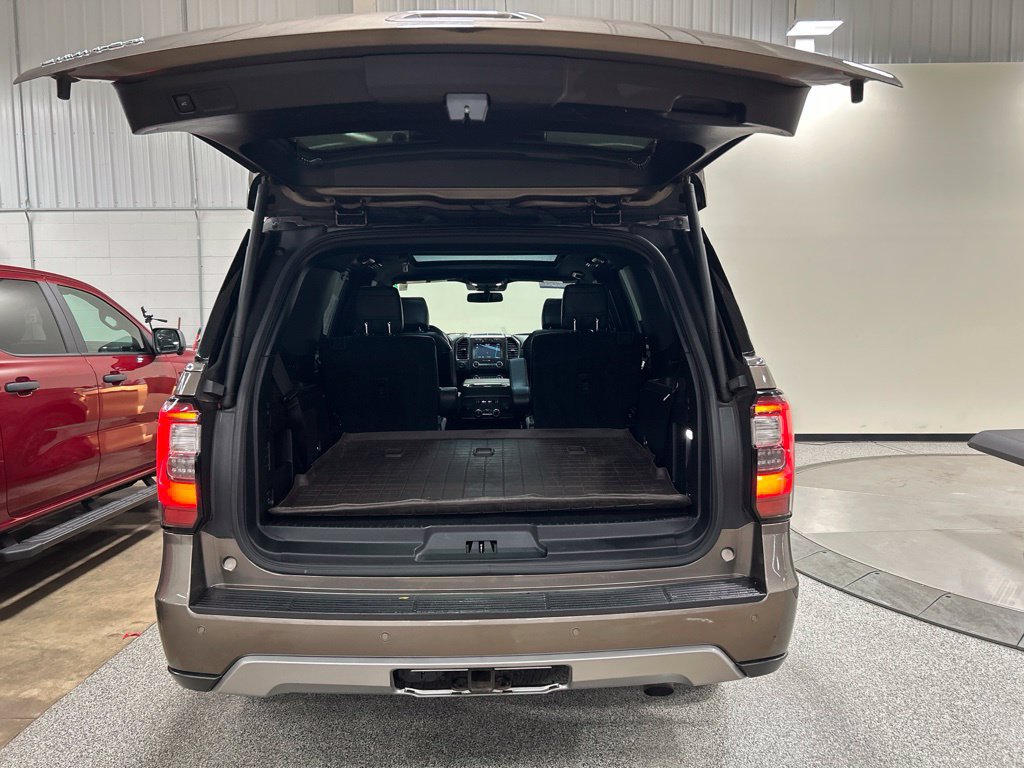 Certified 2019 Ford Expedition Limited w/ Equipment Group 301A AWD/4WD image 26