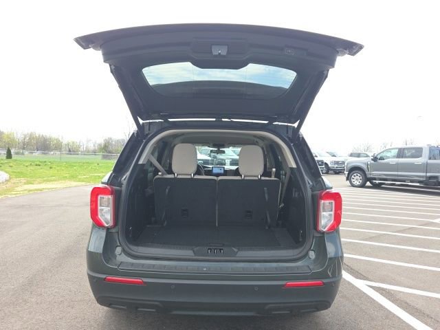 Certified 2023 Ford Explorer XLT image 10