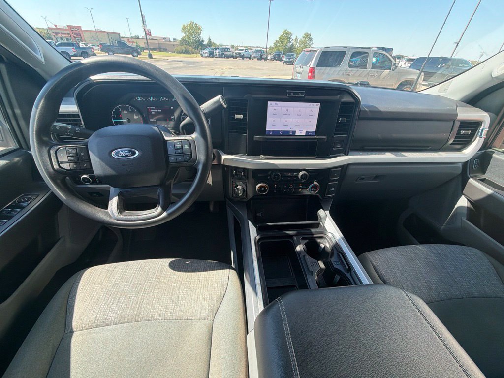 Certified 2025 Ford F250 XLT w/ FX4 Off-Road Package AWD/4WD image 8