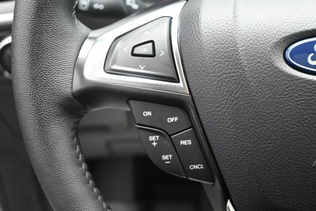 Certified 2024 Ford Edge Titanium AWD/4WD image 12