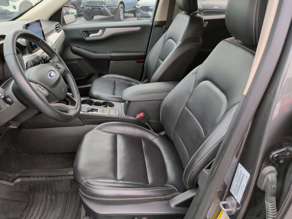 Certified 2020 Ford Escape SEL AWD/4WD image 4