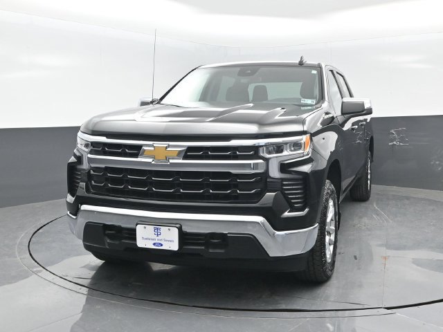 Used 2023 Chevrolet Silverado 1500 LT AWD/4WD image 20