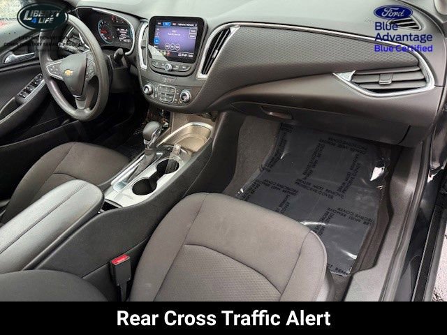 Used 2021 Chevrolet Malibu LT image 15
