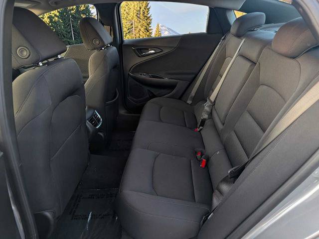 Used 2025 Chevrolet Malibu LT FWD image 16