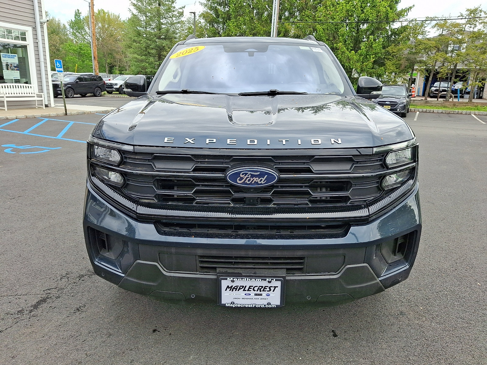 Certified 2025 Ford Expedition Max Active AWD/4WD image 2