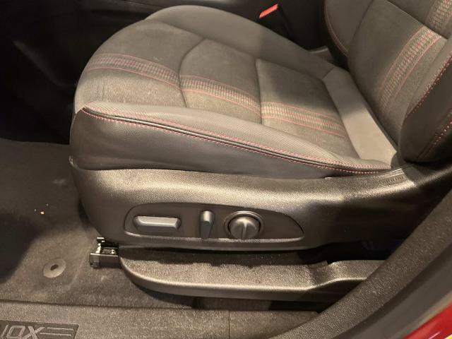 Used 2022 Chevrolet Equinox RS FWD image 19