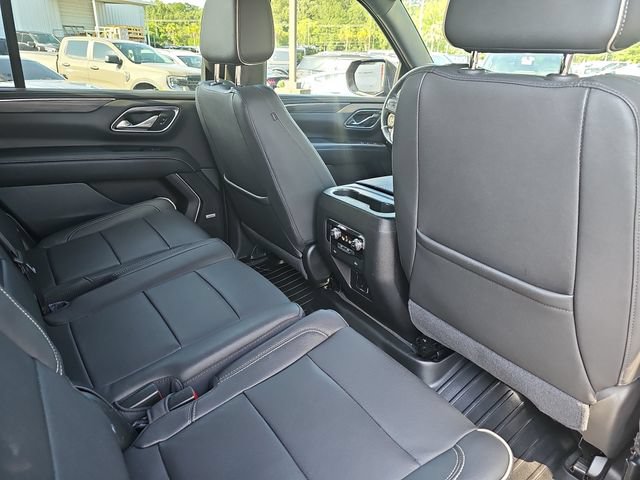 Used 2023 GMC Yukon SLT RWD image 11