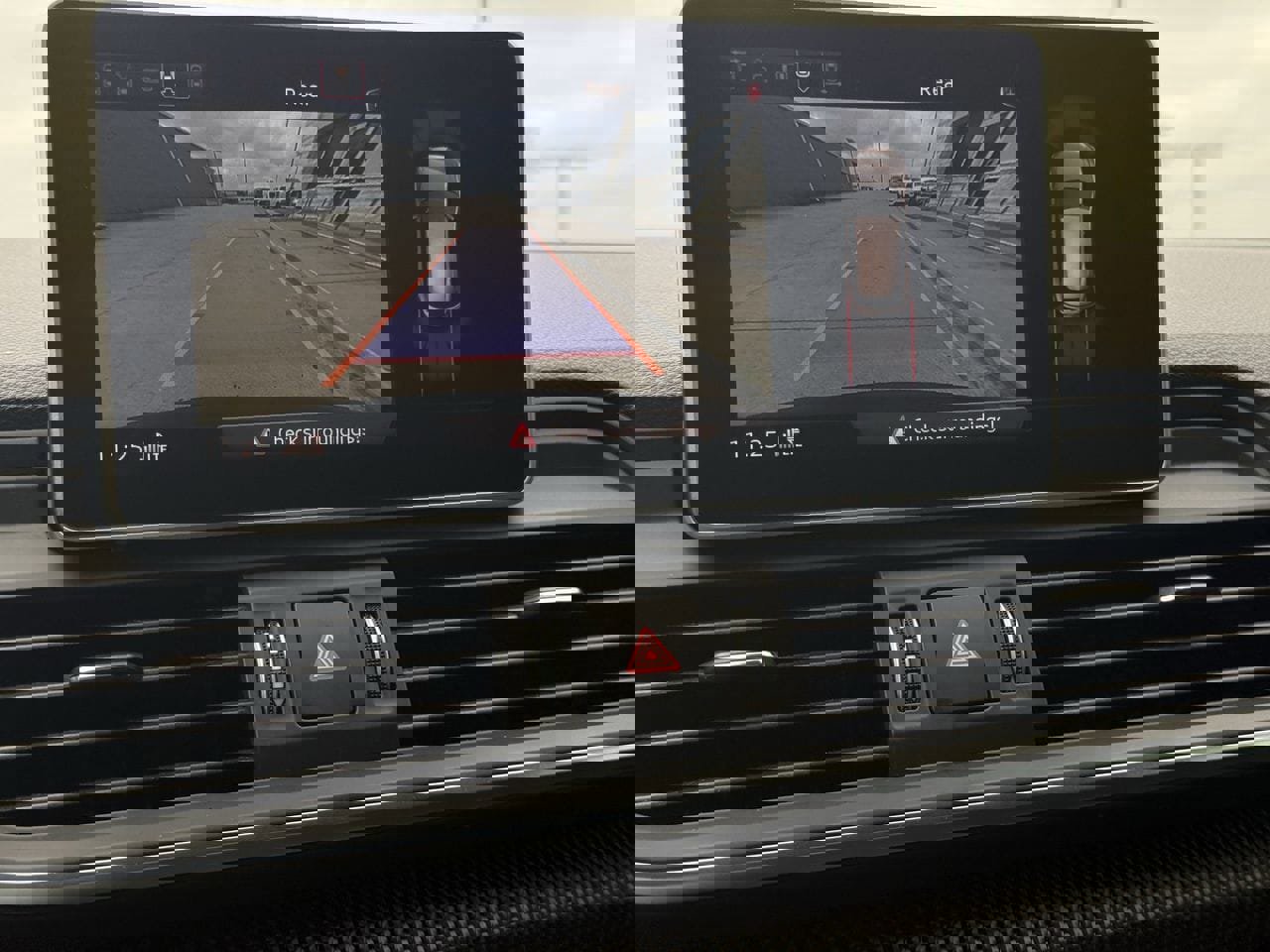 Used 2018 Audi SQ5 Prestige w/ Prestige Package image 19