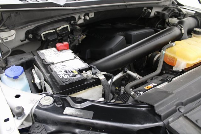 Certified 2018 Ford F150 Platinum w/ Equipment Group 701A Luxury image 20