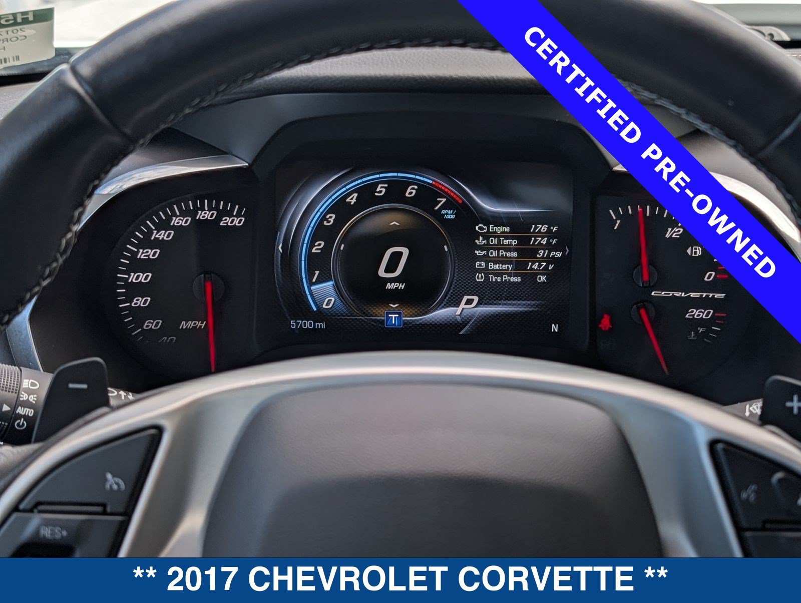 Used 2017 Chevrolet Corvette Stingray Coupe w/ 1LT RWD image 30