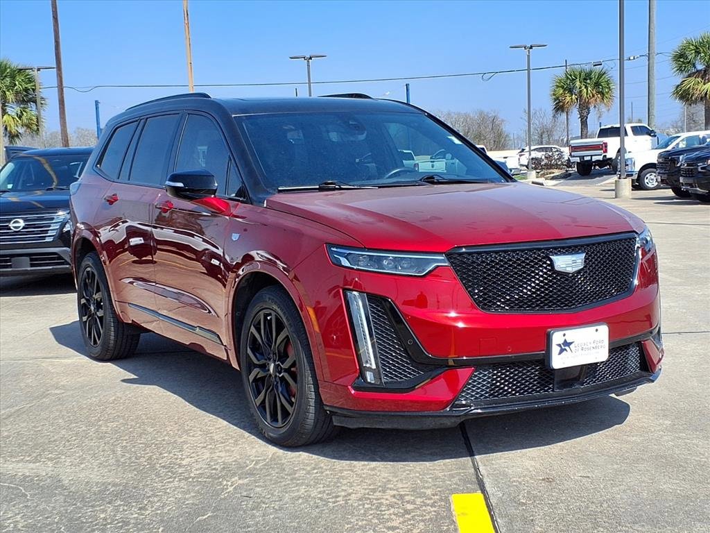 Used 2022 Cadillac XT6 Sport w/ Platinum Package image 7