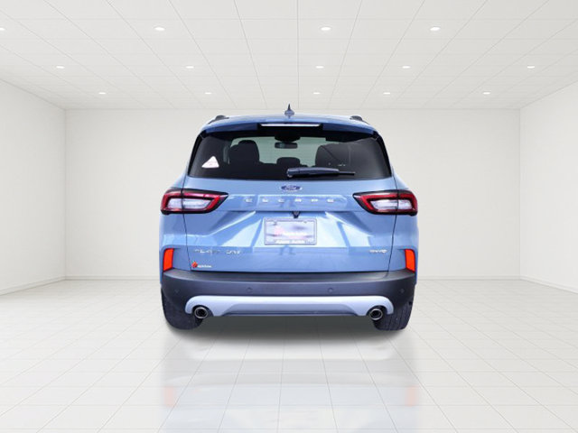 Certified 2025 Ford Escape Platinum AWD/4WD image 5