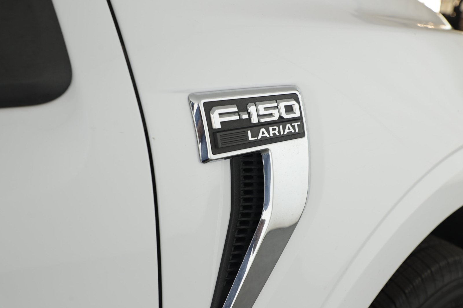 Certified 2023 Ford F150 Lariat AWD/4WD image 7