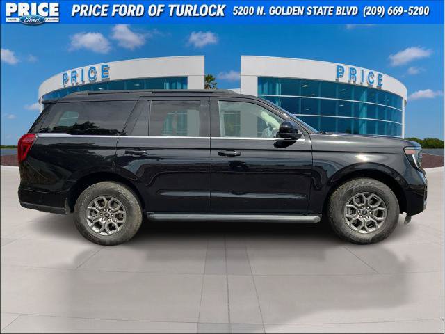 Certified 2025 Ford Expedition Active RWD image 4