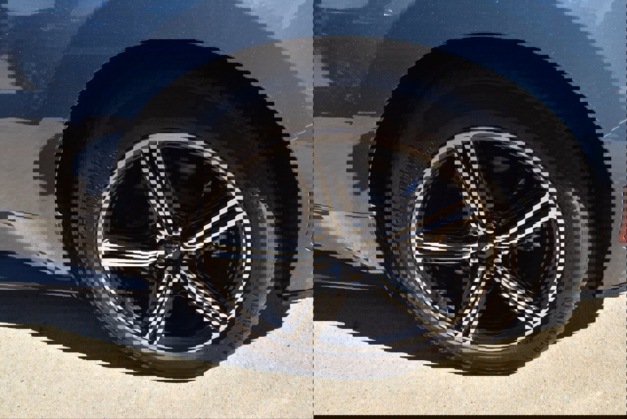 Certified 2025 Ford Mustang Premium image 10