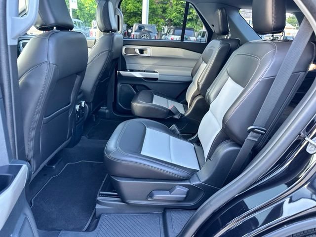 Certified 2023 Ford Explorer XLT w/ Equipment Group 202A AWD/4WD image 42