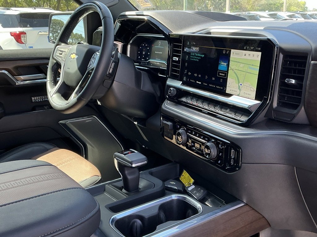 Used 2024 Chevrolet Silverado 1500 High Country image 18