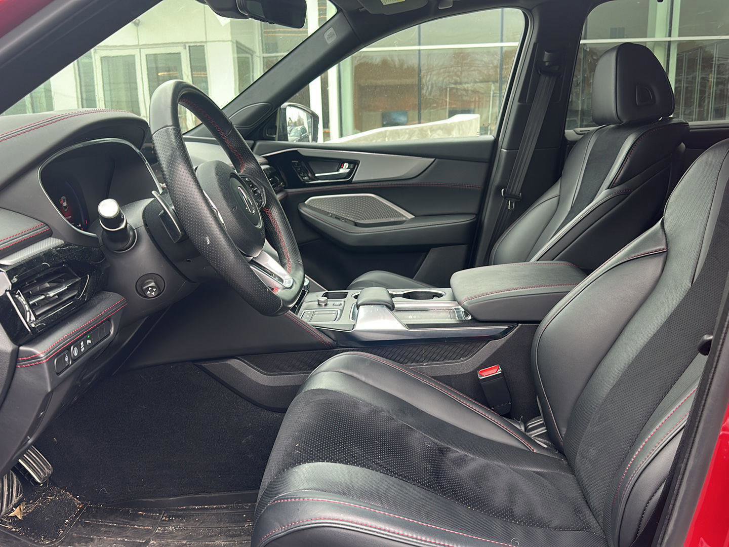 Used 2024 Acura MDX A-Spec image 16