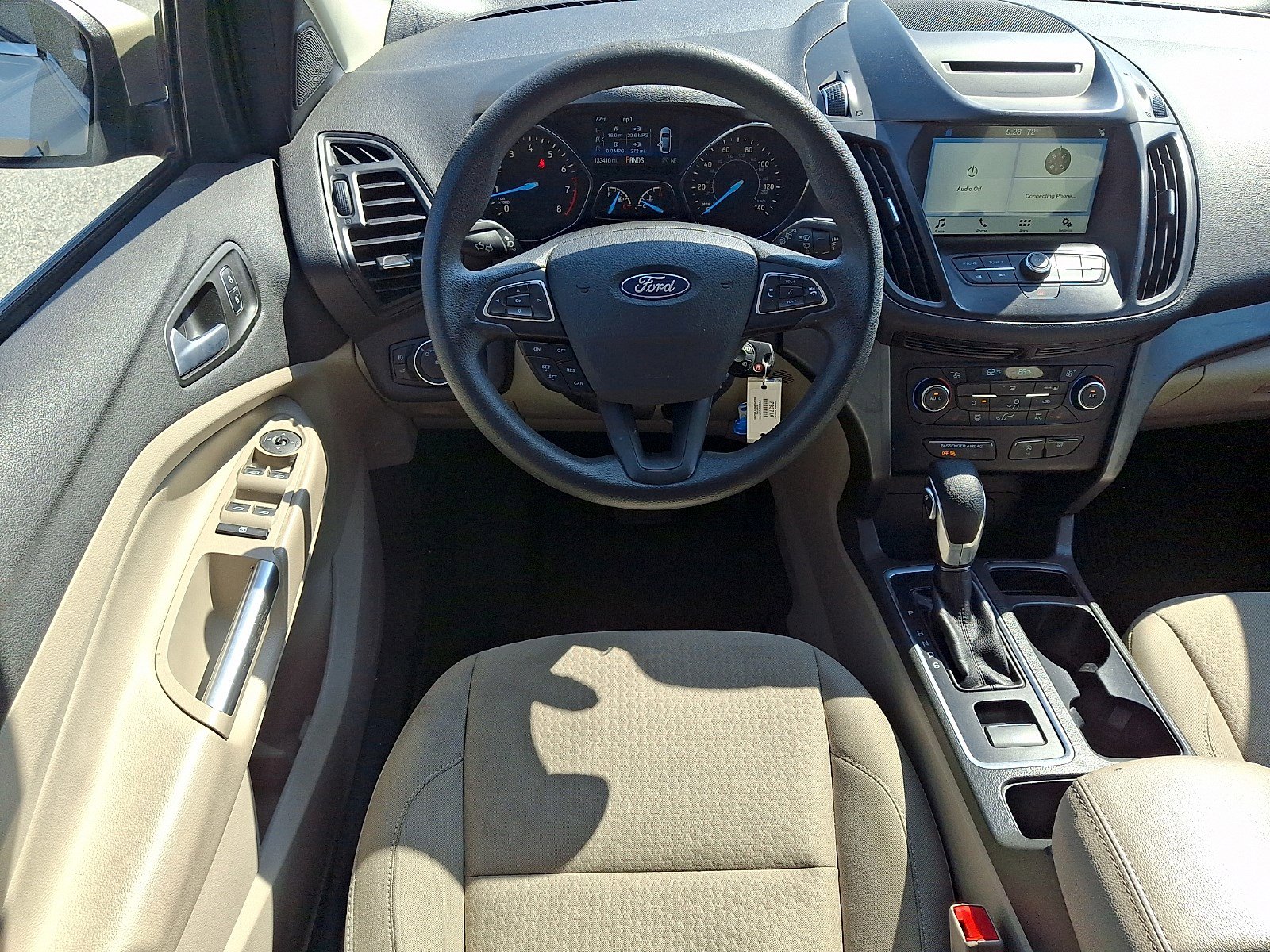 Certified 2018 Ford Escape SE w/ SE Sync 3 Package FWD image 10