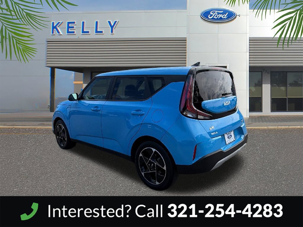 Used 2024 Kia Soul EX FWD image 3