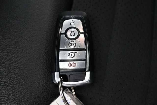 Certified 2021 Ford Edge ST-Line FWD image 26