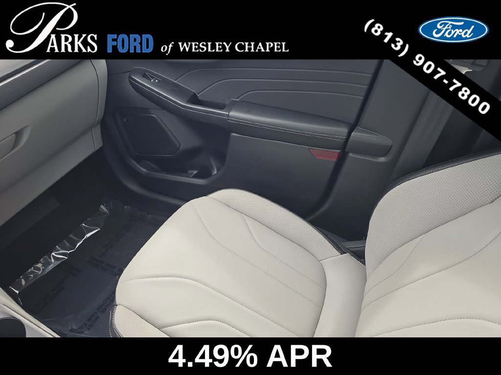 Certified 2026 Ford Escape Platinum w/ Premium Technology Package AWD/4WD image 15