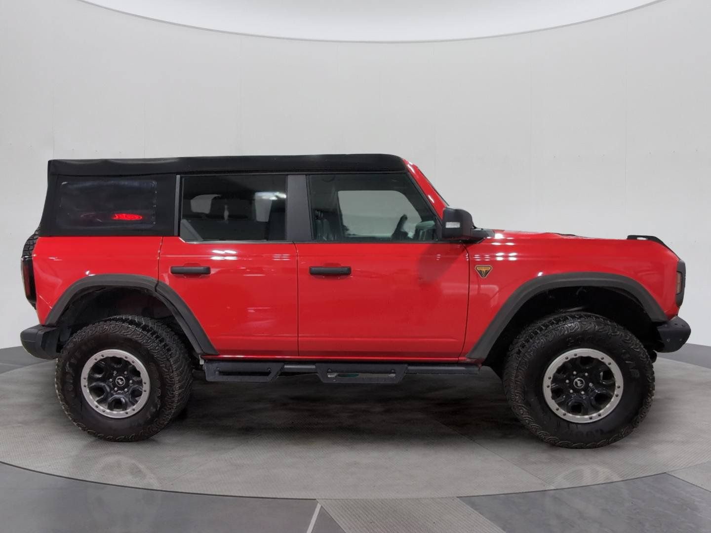 Certified 2022 Ford Bronco Badlands w/ Sasquatch Package AWD/4WD image 9