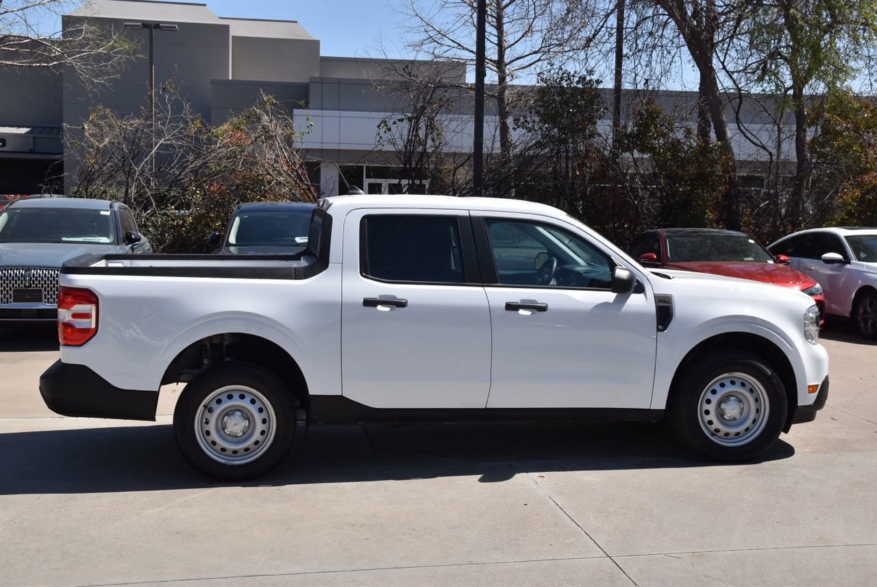 Certified 2024 Ford Maverick XL image 10