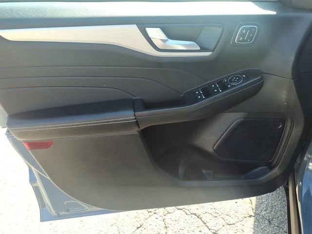 Certified 2024 Ford Escape Platinum AWD/4WD image 14