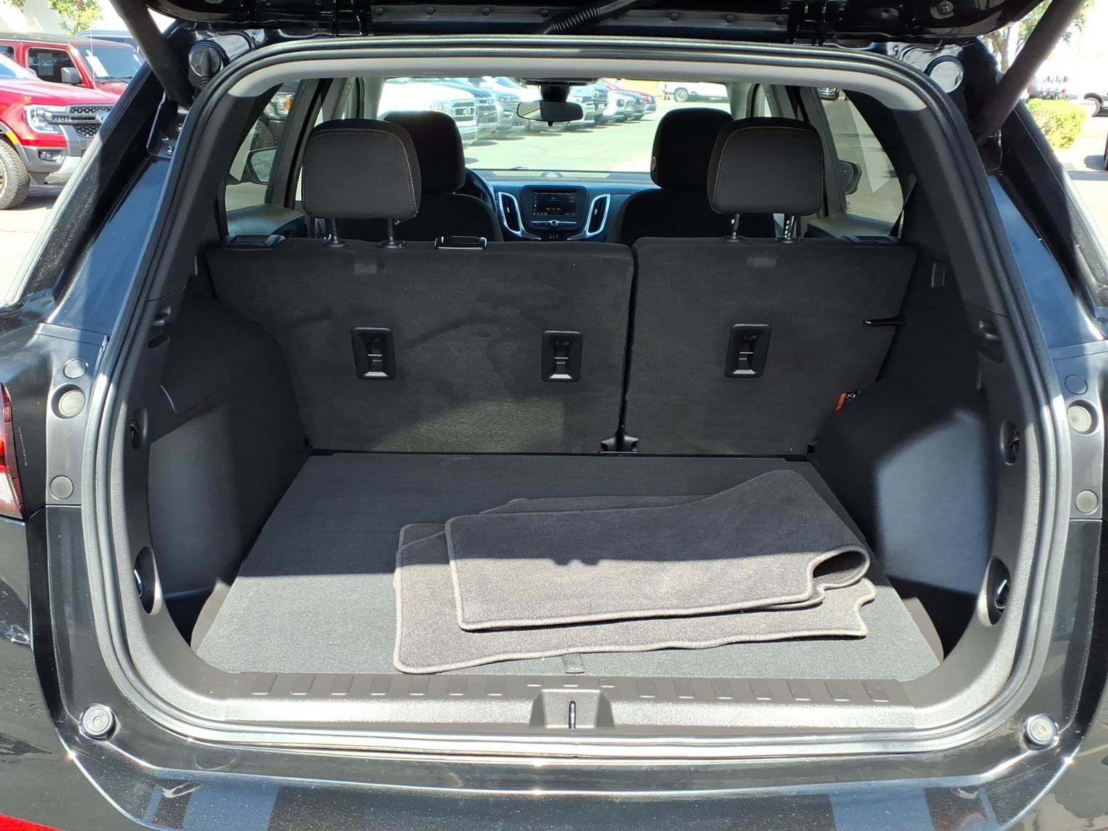Used 2022 Chevrolet Equinox LT FWD image 16