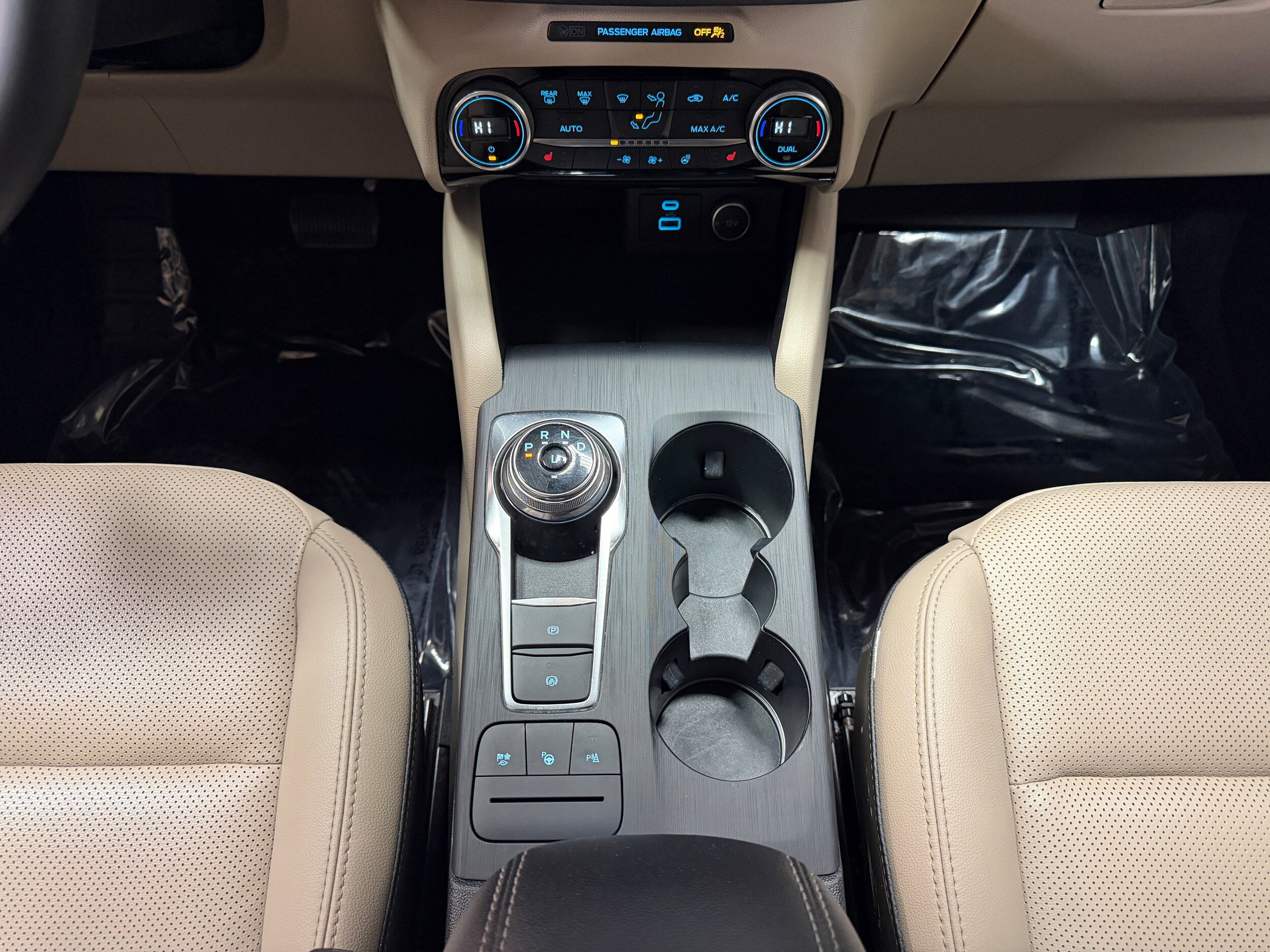 Certified 2021 Ford Escape Titanium FWD image 26