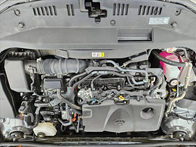 Used 2025 Toyota Camry SE FWD image 23