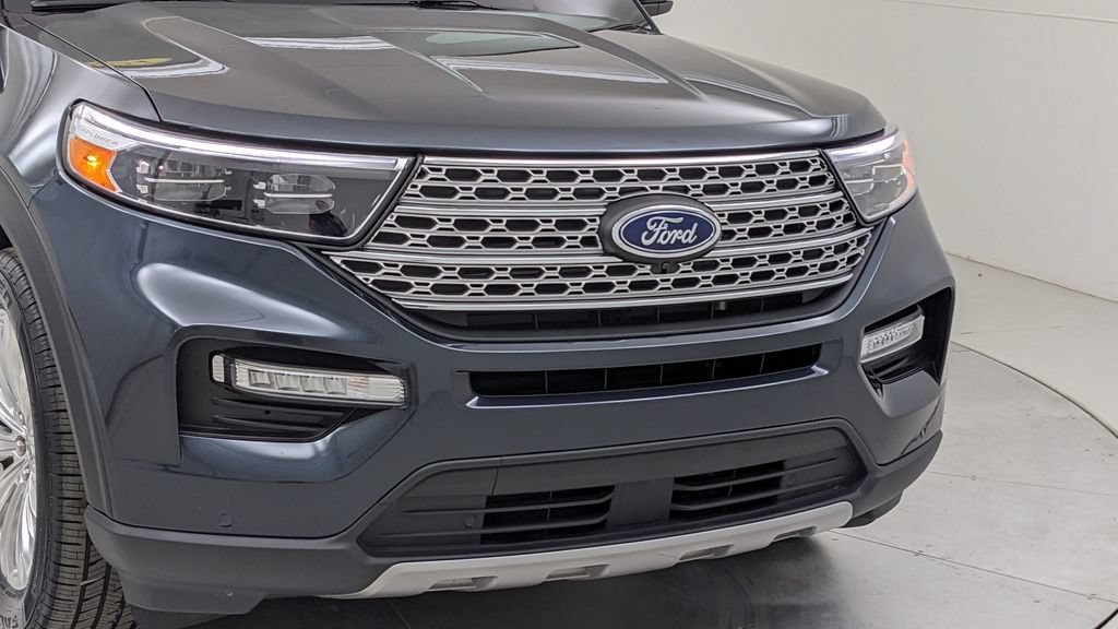 Certified 2024 Ford Explorer Limited w/ Equipment Group 301A AWD/4WD image 46
