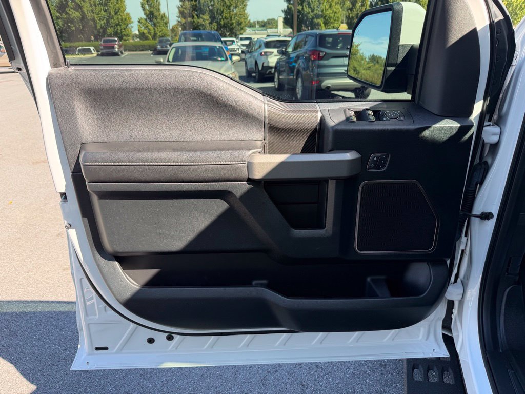 Certified 2017 Ford F150 Raptor w/ Equipment Group 802A Luxury AWD/4WD image 13