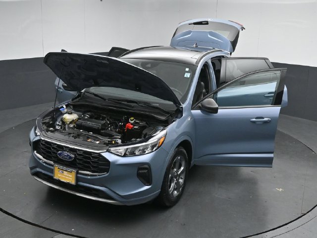 Certified 2024 Ford Escape ST-Line w/ Tech Pack #1 AWD/4WD image 56