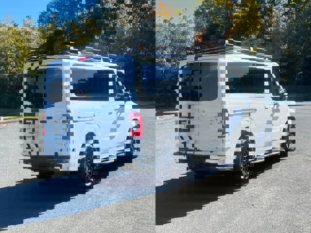 Used 2020 Nissan NV 3500 SL image 4