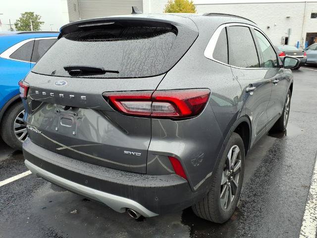 Certified 2025 Ford Escape Platinum AWD/4WD image 4
