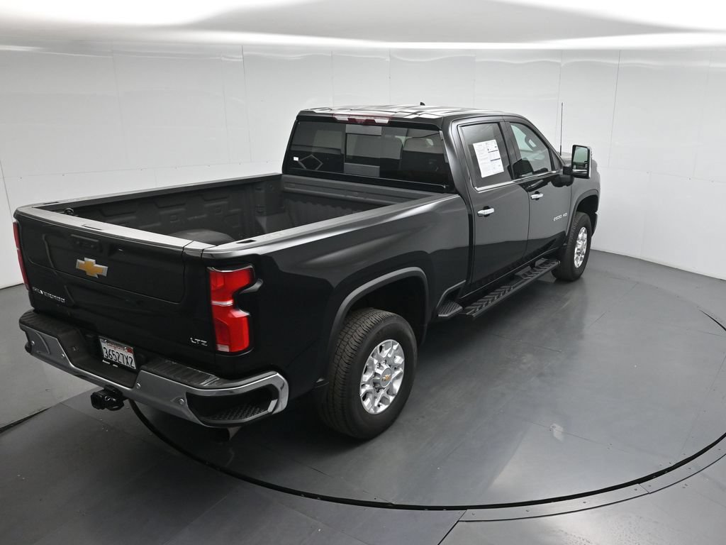 Used 2024 Chevrolet Silverado 2500 LTZ w/ LTZ Convenience Package AWD/4WD image 43