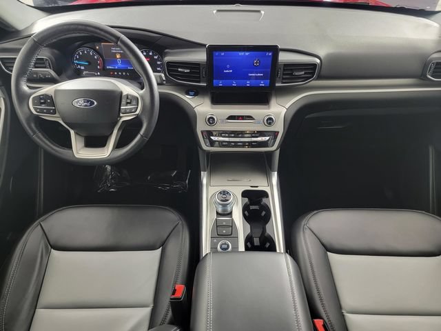 Certified 2023 Ford Explorer XLT w/ Equipment Group 202A AWD/4WD image 21